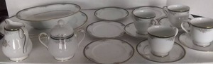 lot 122 image: Noritake Landon Dessert Set