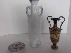 lot 130 image: Greek Style Vase and Decanter and Globe Theme Mini Plate