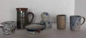 lot 129 image: Blue Toned Pottery, 6 Pc. One piece is very old.