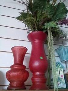 lot 143 image: Red Heavy Art Glass Vase and Large Vase with Floral