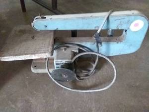 lot 19 image: Vintage Scroll Saw, Bad Cord