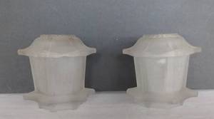 lot 140 image: Pair of Matching Homco Frosted Satin Pagoda Fairy Lights