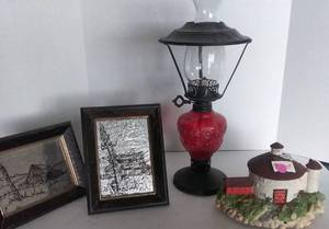 lot 117 image: Red Lantern, Barn Music Box(plays Country Road, Small Foil Barn Artwork x 2