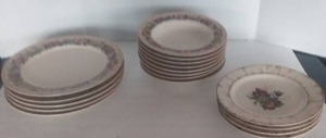 lot 177 image: Fruit Dishes