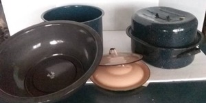 lot 216 image: Graniteware, Cookware and enamel lids and metal Bowl