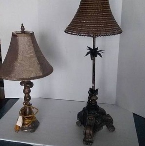 lot 189 image: 2 Table Lamps