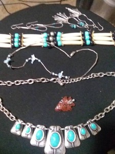 lot 256 image: Native style Jewelry including Fetish Necklace, Bone Style Choker, Mahogany Obsidian Arrowhead, and More
