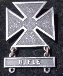 lot 262 image: Sterling Silver Rifle MedalPin
