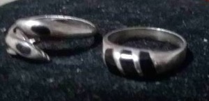 lot 271 image: Vintage Taxco Mexico Rings. Sterling Silver Dolphin Ring and Sterling Silver and Onyx Ring