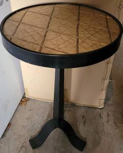 lot 65 image: LOT OF 2 DECORATIVE ROUND ACCENT TABLES WITH BOX IN STYLECOLORCONDITION SHOWN. EACH APPROX. 18 DIA x 23 H. (YOUR BID X 2)