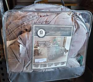 lot 138 image: PRISCILLA SATIN 8-PC QUEEN SIZE COMFORTER SET IN STYLECOLORCONDITION SHOWN.