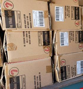 lot 182 image: LOT OF 12 NEW IN BOXES 9 SILVER HURRICANE VASES AS SHOWN. (YOUR BID X 12)