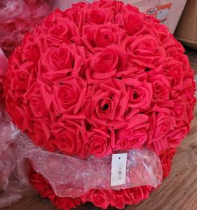 lot 197 image: LOT OF 6 FLOWER BALL DECORATIONS IN STYLECOLORCONDITION SHOWN. EACH 16 WIDE. (YOUR BID X 6)