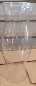 lot 209 image: LOT OF 4 CLEAR GLASS 14.5 HURRICANE SHADES IN BOX AS SHOWN. (YOUR BID X 4)