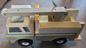 lot 229 image: VINTAGE 1978 TONKA BELL SYSTEM WORK TRUCK IN STYLECOLORCONDITION SHOWN. APPROX. 18 L x 7.75 W x 10 H.