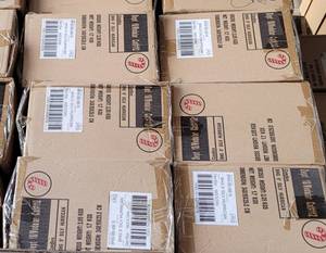 lot 234 image: LOT OF 12 NEW IN BOXES 9 SILVER HURRICANE VASES AS SHOWN. (YOUR BID X 12)