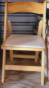 lot 263 image: LOT OF 20 WOOD FRAME WITH PADDED SEAT FOLDING CHAIRS IN STYLECOLORCONDITION SHOWN. (YOUR BID X 20)