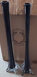 lot 266 image: LOT OF 6 EIFFEL TOWER GLASS VASES IN STYLECOLORCONDITION SHOWN. EACH APPROX. 24 H. (YOUR BID X 6)