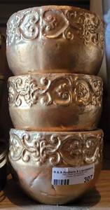 lot 307 image: LOT OF 3 GOLD TONE CERAMIC STYLE BOWLSVASES IN STYLECOLORCONDITION SHOWN. EACH APPROX. 4.5 H x 6.25 DIA. (YOUR BID X 3)