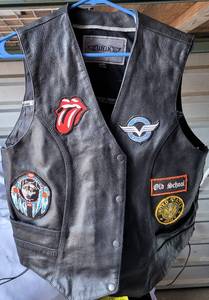 lot 376 image: UNIK PREMIUM LEATHER VEST IN STYLECOLORCONDITION SHOWN.