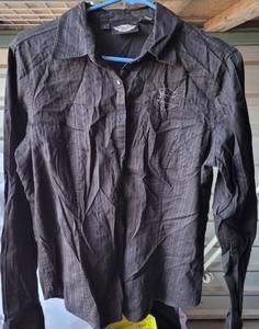 lot 381 image: HARLEY DAVIDSON BLOUSE IN STYLECOLORCONDITION SHOWN.