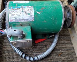 lot 445 image: MARATHON ELECTRIC MOTOR AS SHOWN. UNABLE TO READ MODEL NUMBER.