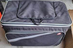 lot 478 image: IGLOO COOLER IN STYLECOLORCONDITION SHOWN.