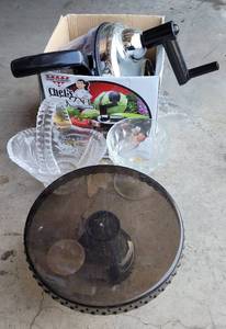 lot 495 image: RIVAL FOOD PROCESSOR AND MORE AS SHOWN.