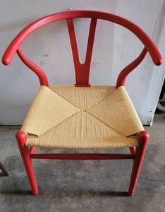 lot 515 image: WOODEN CHAIR IN STYLE SHOWN.