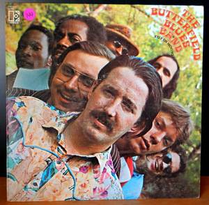 lot 144 image: VINTAGE THE BUTTERFIELD BLUES BAND  KEEP ON MOVING  1969 UK 1st ELEKTRA LP