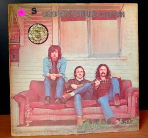 lot 192 image: VINTAGE CROSBY STILLS & NASH SELF TITLED RECORD ALBUM 1969