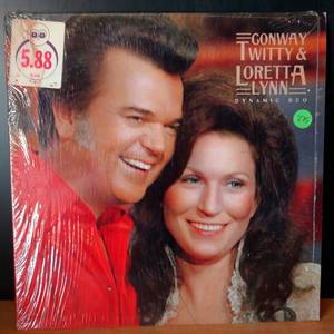 lot 275 image: VINTAGE Loretta Lynn & Conway Twitty Dynamic Duo 1977 LP Vinyl  - COMPS $10