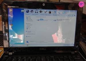 lot 15 image: Dell Inspiron Mini 10 Black Netbook Laptop 10.1 featuring Windows 7
