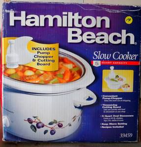 lot 19 image: Hamilton Beach 5 quart Slow Cooker