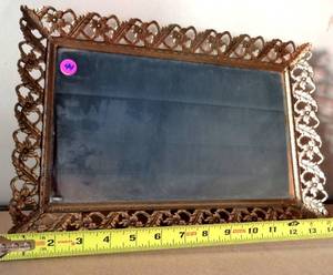 lot 44 image: Vintage Mirrored Brass Decorative Serving Tray