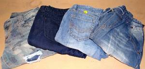 lot 61 image: LOT OF 4 - WOMENS DENIM JEANS - SIZES 5-7