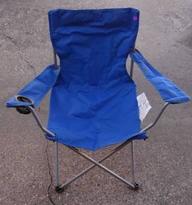lot 72 image: PORTABLE TRAVEL FOLD UP CHAIR WITH CUPHOLDER