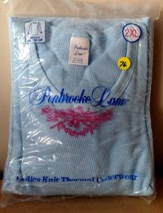lot 76 image: PEMBROKE LANE - WOMENS THERMAL TOP - TO FIT UP TO 2X BUST - UNOPENED