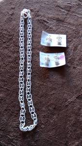 lot 105 image: BEADED NECKLACE AND TWO PAIR OF ANGEL EARRINGS