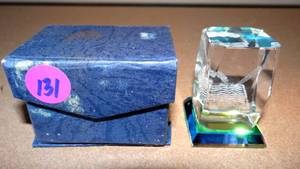 lot 131 image: UNIQUE 3D ETCHED PEN AND BOOK IN LUCITE WITH CASE