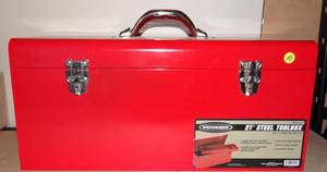 lot 151 image: VOYAGER 21 INCH ,METAL TOOL BOX WITH CENTER TOOL TRADE - APPEARS NEW