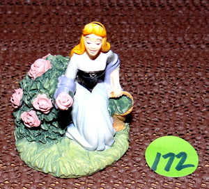 lot 172 image: RARE Sleeping Beauty AURORA Lenox Thimble The Disney Magic Thimble Collection
