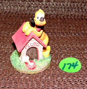 lot 174 image: RARE LENOX DISNEY PORCELAIN THIMBLE PLUTO LENNOX