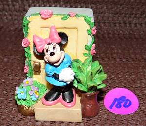 lot 180 image: VINTAGE 1998 LENOX THE DISNEY MAGIC THIMBLE COLLECTION MINNIE MOUSE