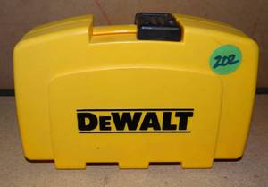 lot 202 image: COMING SOON 40 PC SCREWDRIVER TIP SET IN HARD CASE