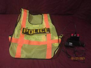 lot 13 image: VISION TEX POLICE VISIBILITY SAFETY VEST&nbsp