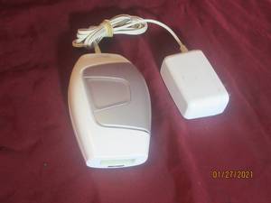 lot 30 image: SILKN HAIR REMOVAL DEVICE&nbsp MODEL BELLA GLIDE&nbsp