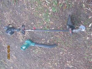 lot 158 image: WEEDWACKER SPEED START GAS TRIMMER &amp WEED EATER&nbsp 2510 GROUNDSWEEPER ELECTRIC BLOWER&nbsp