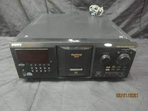 lot 59 image: SONY COMPACT DISC PLAYER CDP-CX355