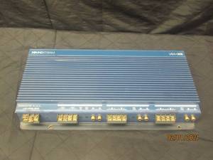 lot 61 image: SOUNDSTREAM USA305 AUDIO AMPLIFIER&nbsp